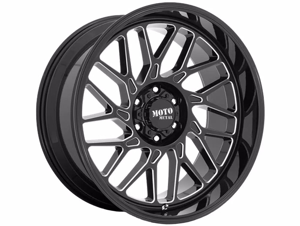 MO805 22X10 8X6.5 G-BLK MILL -18MM