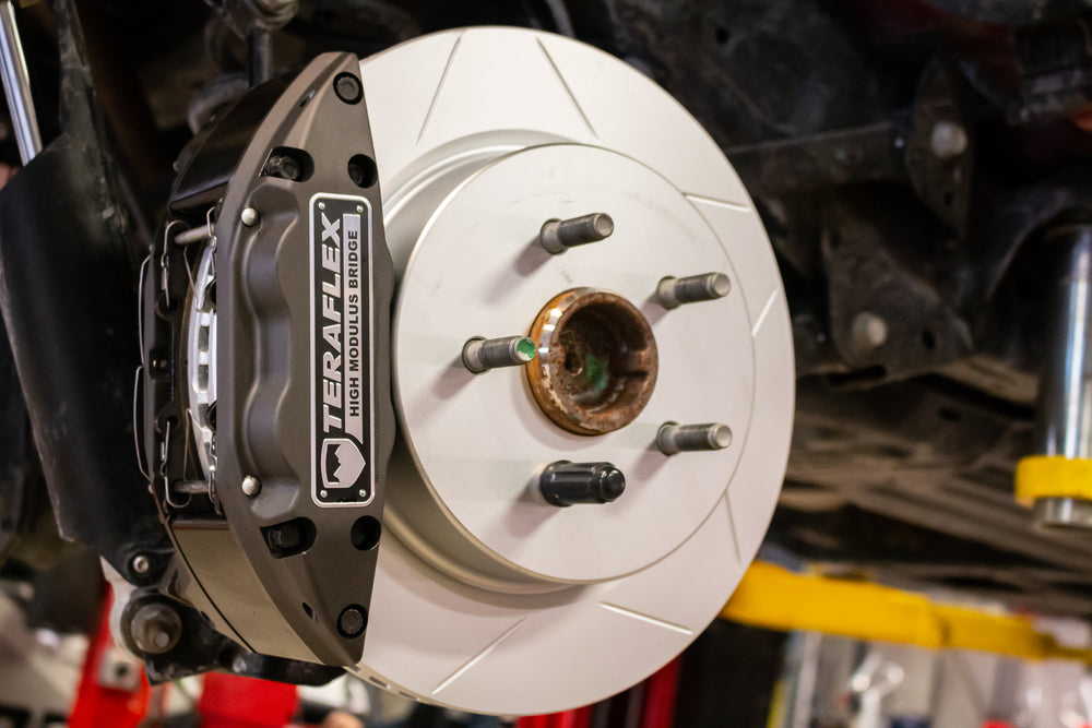 ~(188.7 lbs. 30X15X15)~ JL/JLU JK/JKU: Delta Brake Kit Front and Rear 5x5in Bolt Pattern