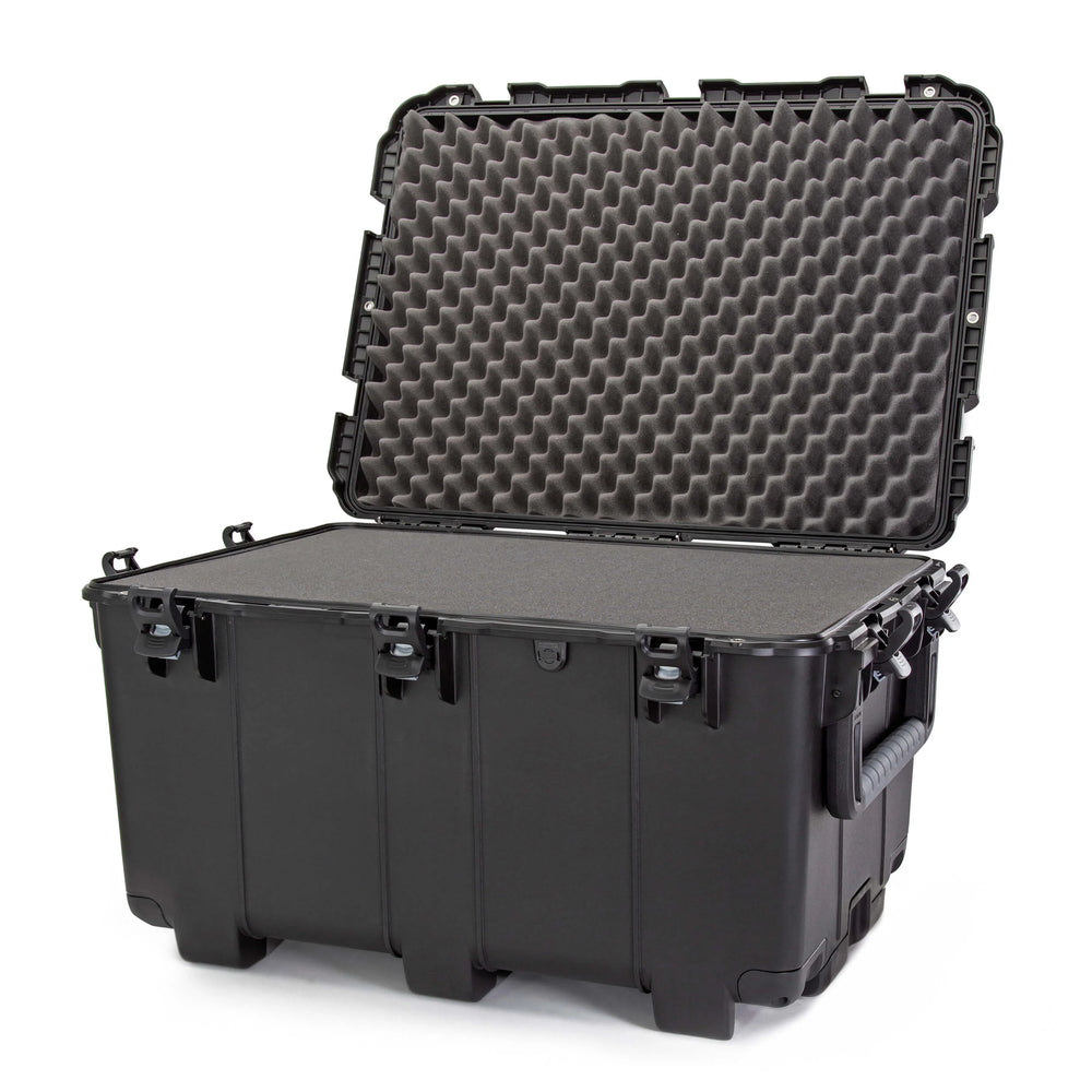 NANUK CASE 975NO WHEELS (T)WO MAN CARRY BLACK INTERIOR: 30 X 21 X 18IN