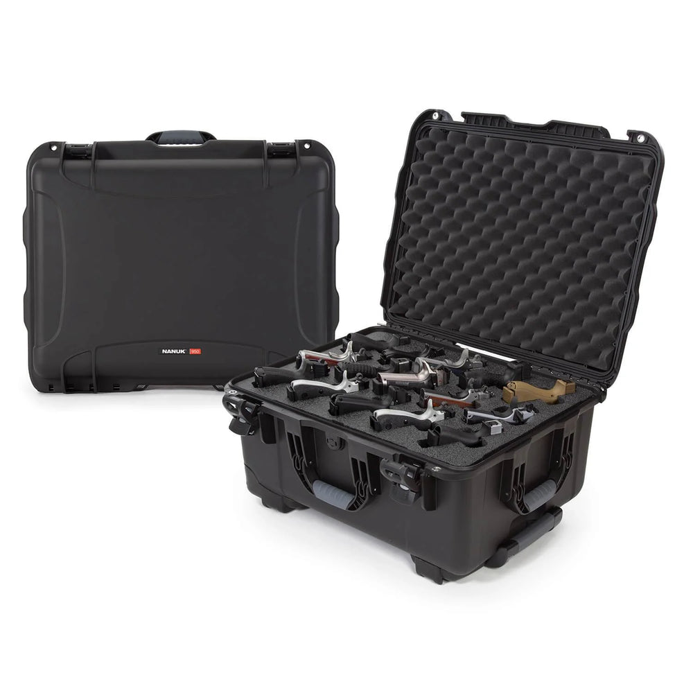 NANUK 950 CASE W/FOAM INSERT FOR 15UPBLACK INTERIOR: 20.5 X 15.3 X 10.1IN