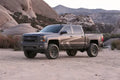 Fabtech 14-18 GM C/K1500 w/OE Alum. UCA 6in Perf. System Gen II w/DL 4.0 Coilovers & Rear DL Shocks