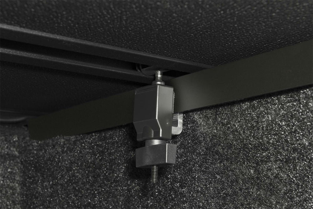FORD F150 (5 1/2 FT BED)