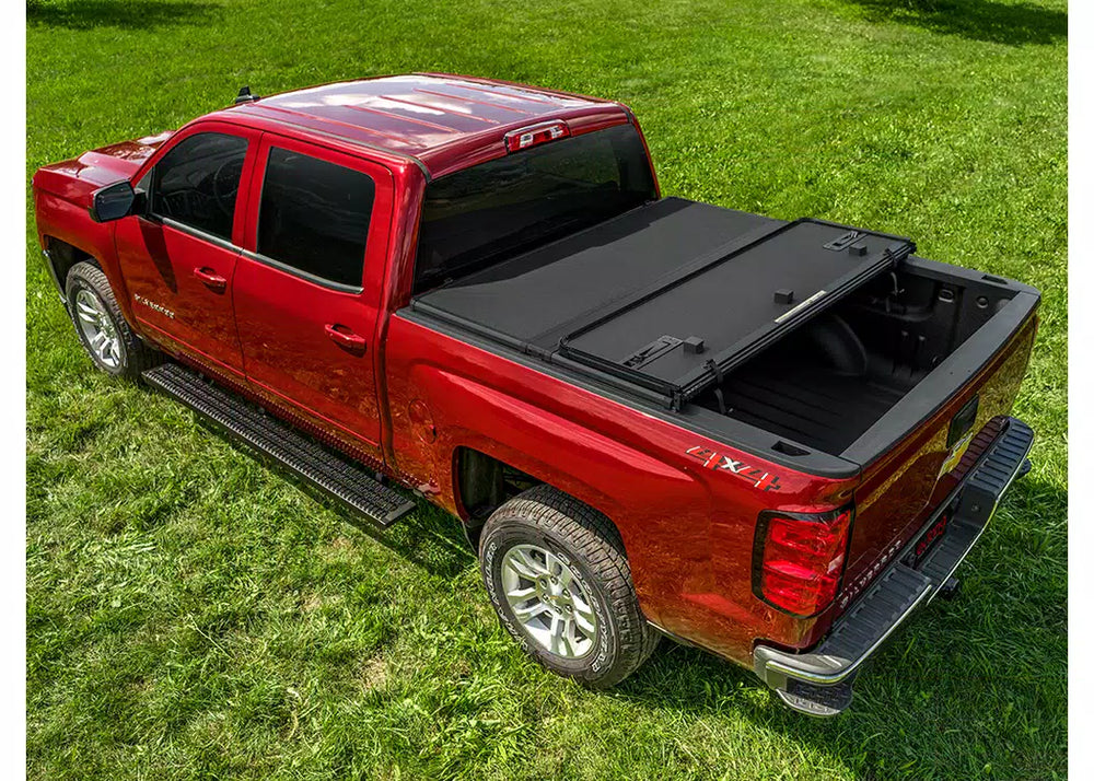 REAR PANEL
