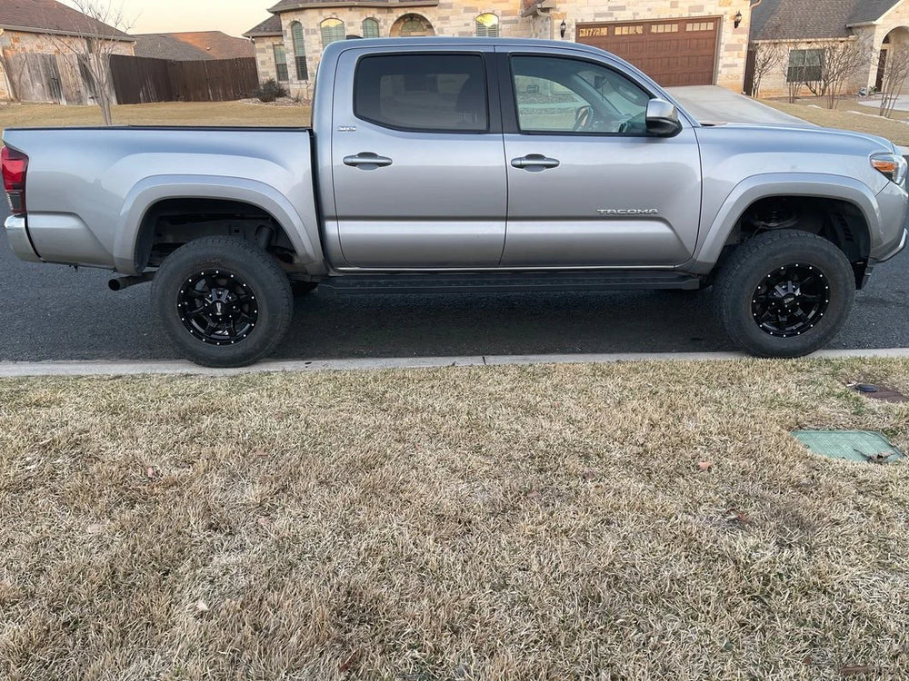 D801 17X8.5 6X5.5 MT-GNMTL -10MM
