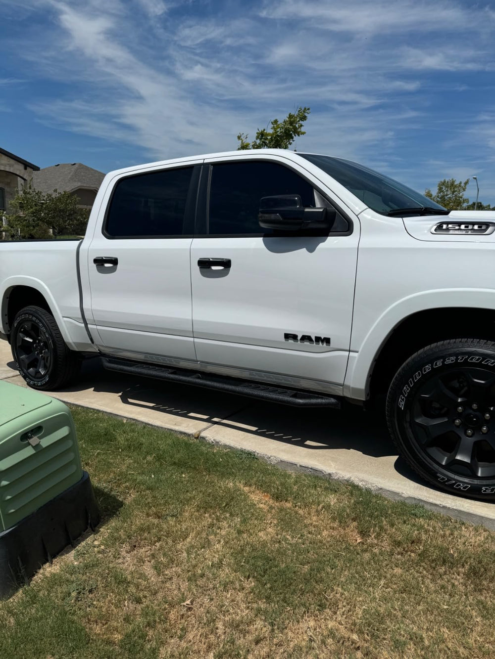 19C RAM 1500 (EX 19C CLASSIC) CREW CAB TRAX NERF BARS TEXTURED BLACK