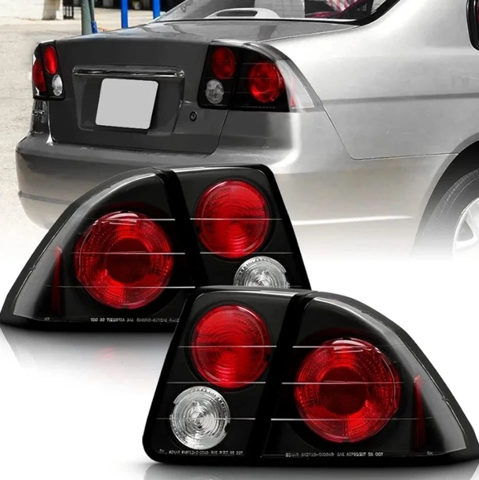 1619 EXPLORER SPORT HALOGE TAIL LIGHT OE LEFT