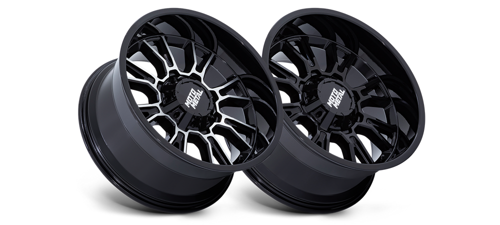 MO810 17X9 6X135/5.5 G-BLK 20MM