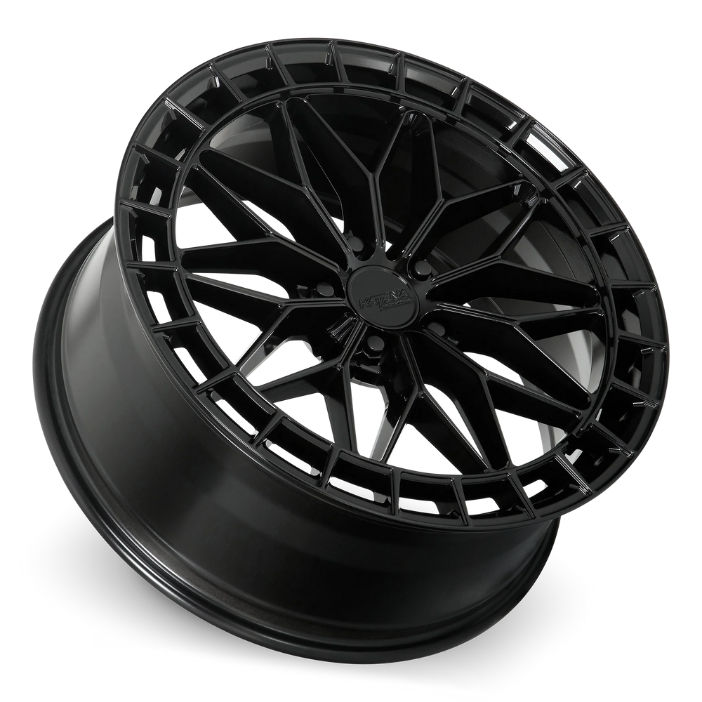 GLOSSY BLACK