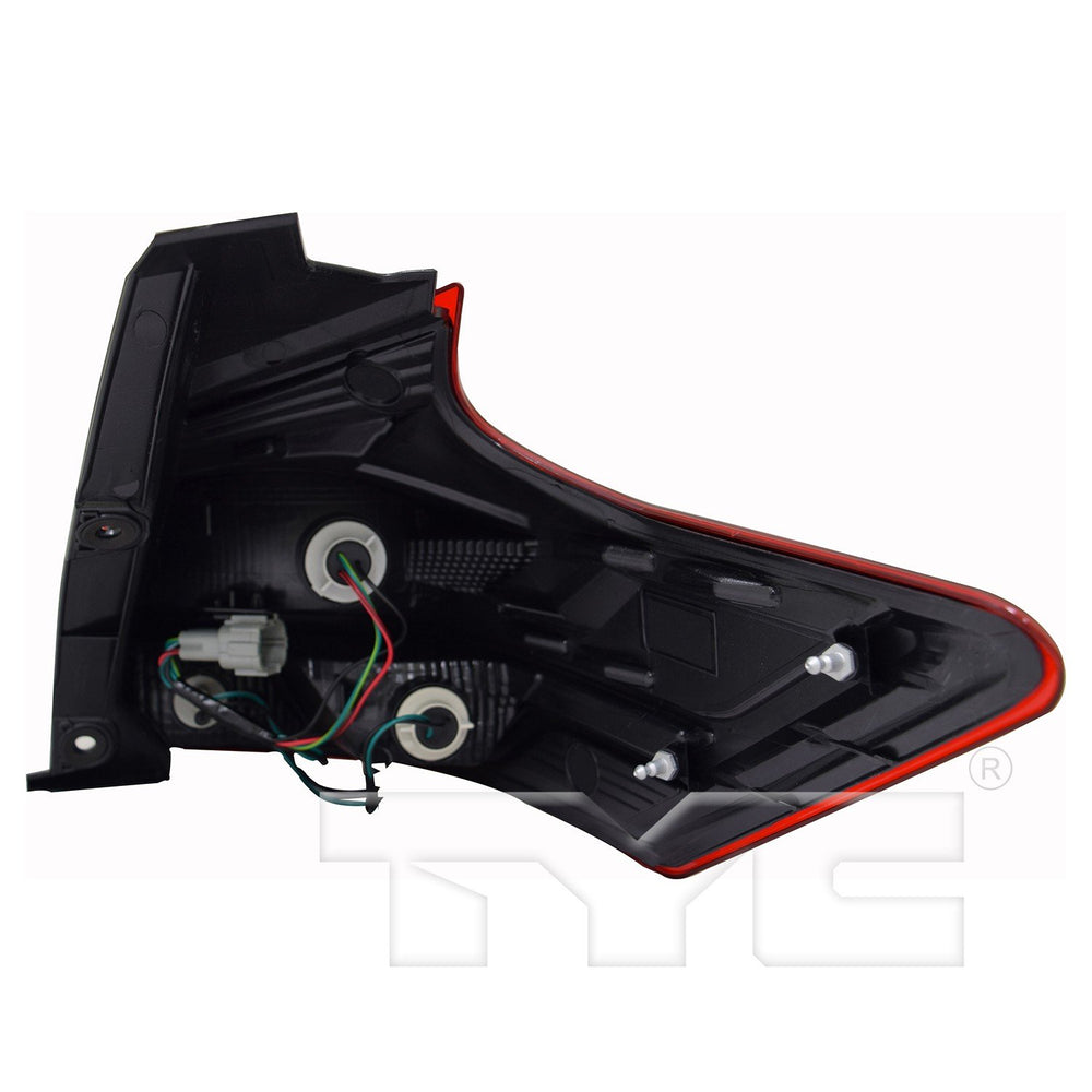 1820 NS KICKS TAILLIGHT ASSY LH