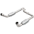 MagnaFlow Standard Grade Federal / EPA Compliant Direct-Fit Catalytic Converter 23682
