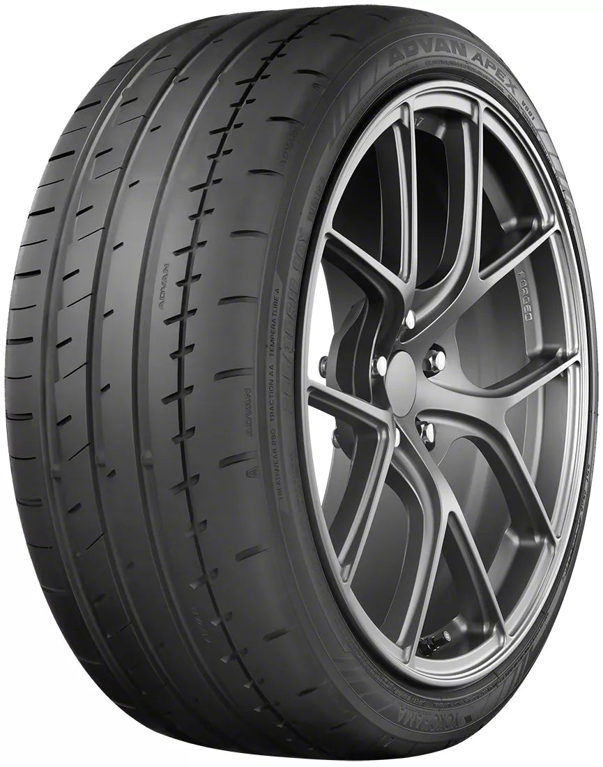Yokohama Advan Apex V601 Tire - 245/40R18 97Y