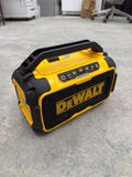 12V/20V MAX JOBSITE PORTABLE BLUETOOTH CORDLESS SPEAKER W/CHARGING PORT