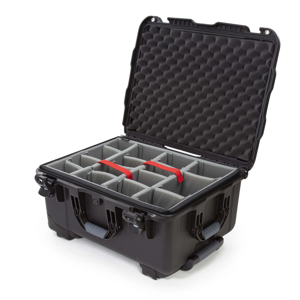 NANUK 950 WATERPROOF HARD CASEGRAPHITE INTERIOR: 20.5 X 15.3 X 10.1IN
