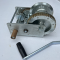 WINCH 2500# W/O CABLE