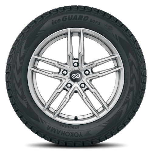 WINTER TIRE ICEGUARD G075 235/60R18