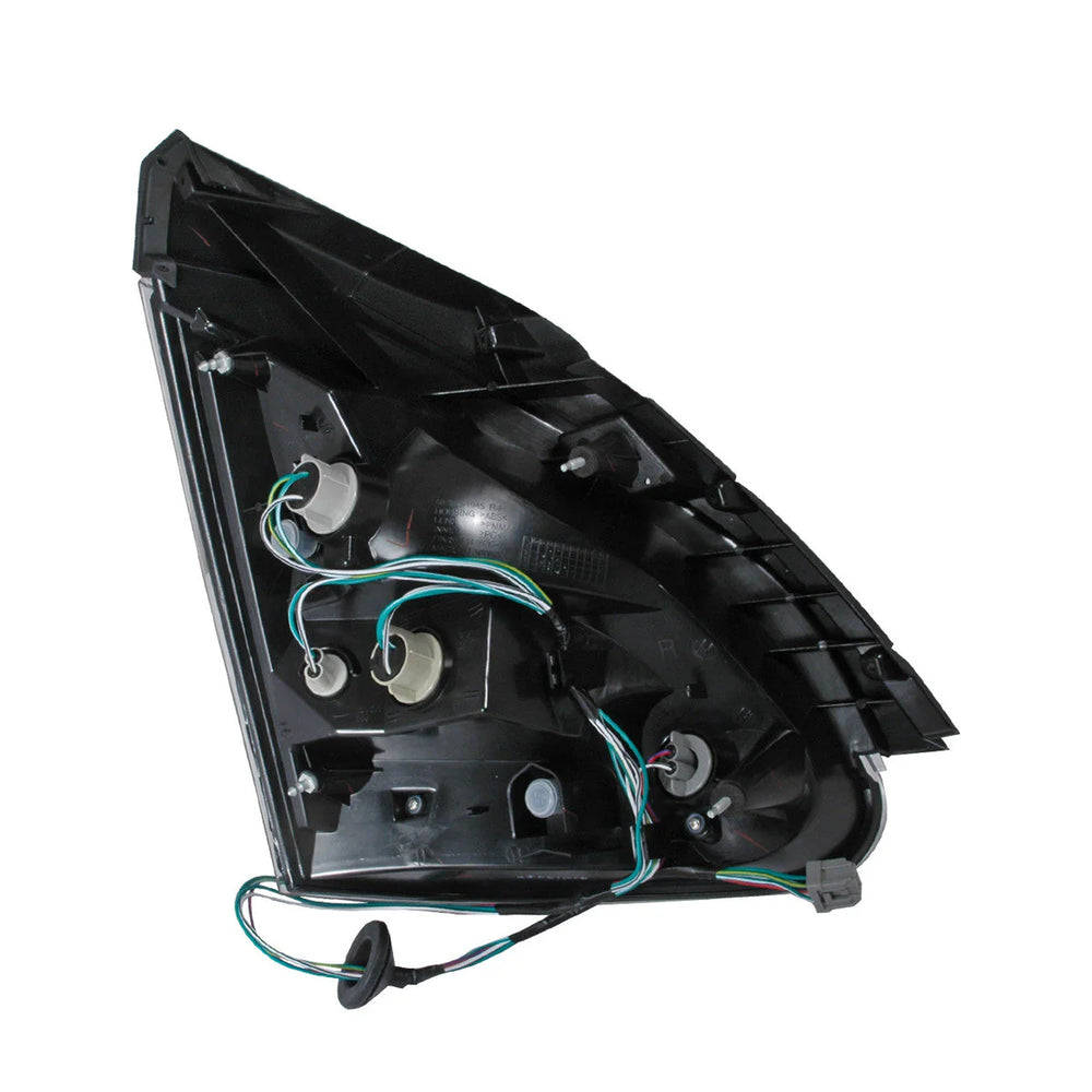 04-08 MAXIMA LED TAIL LIG