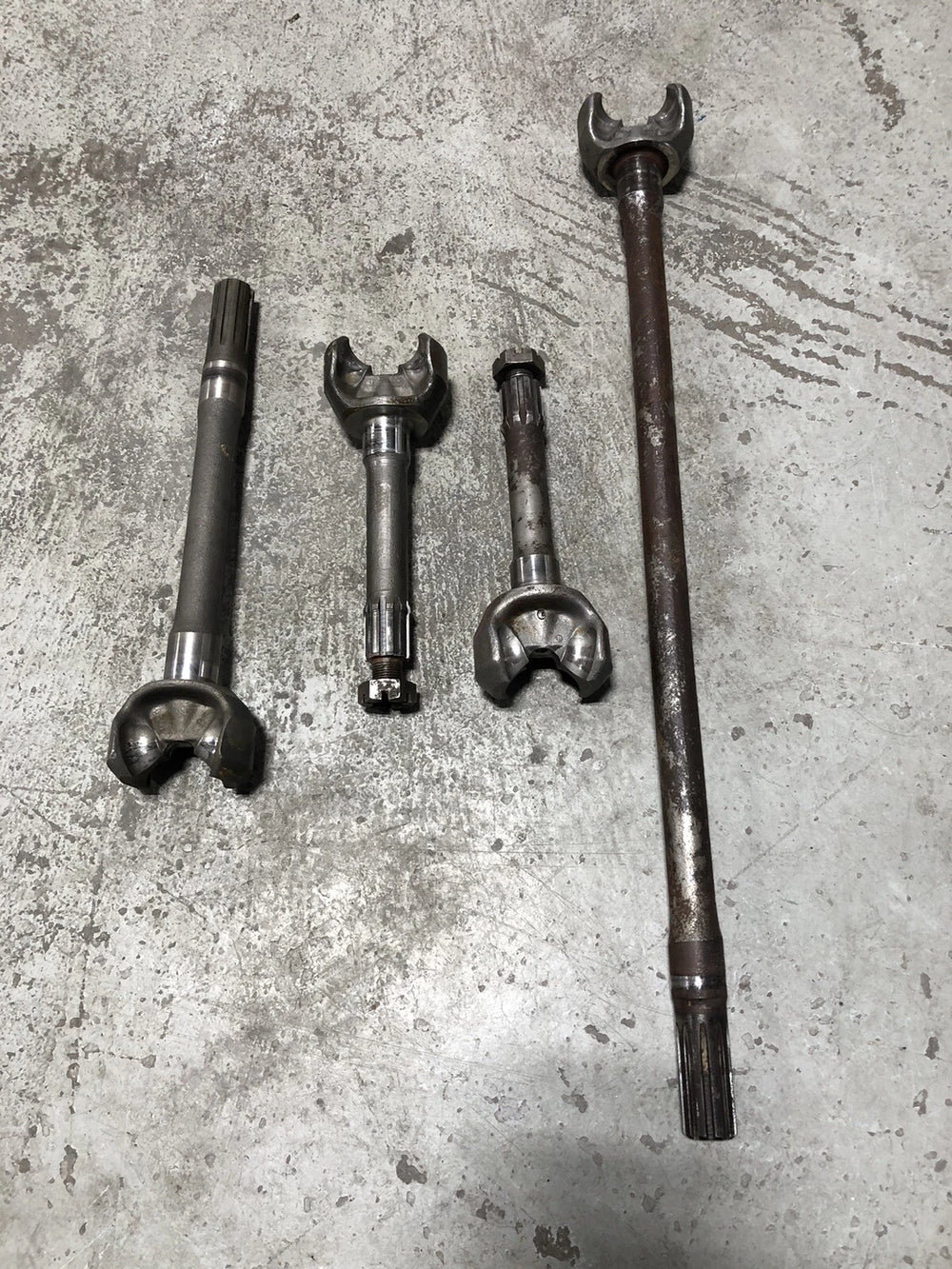 Dana auto part