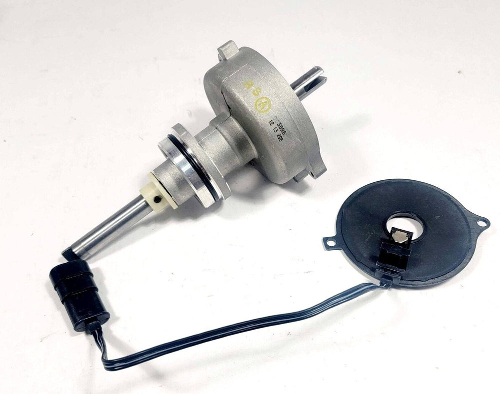DISTRIBUTOR