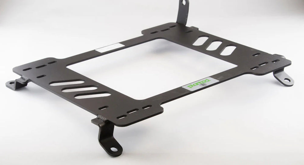 Toy Yaris 05-11 - Passengerse