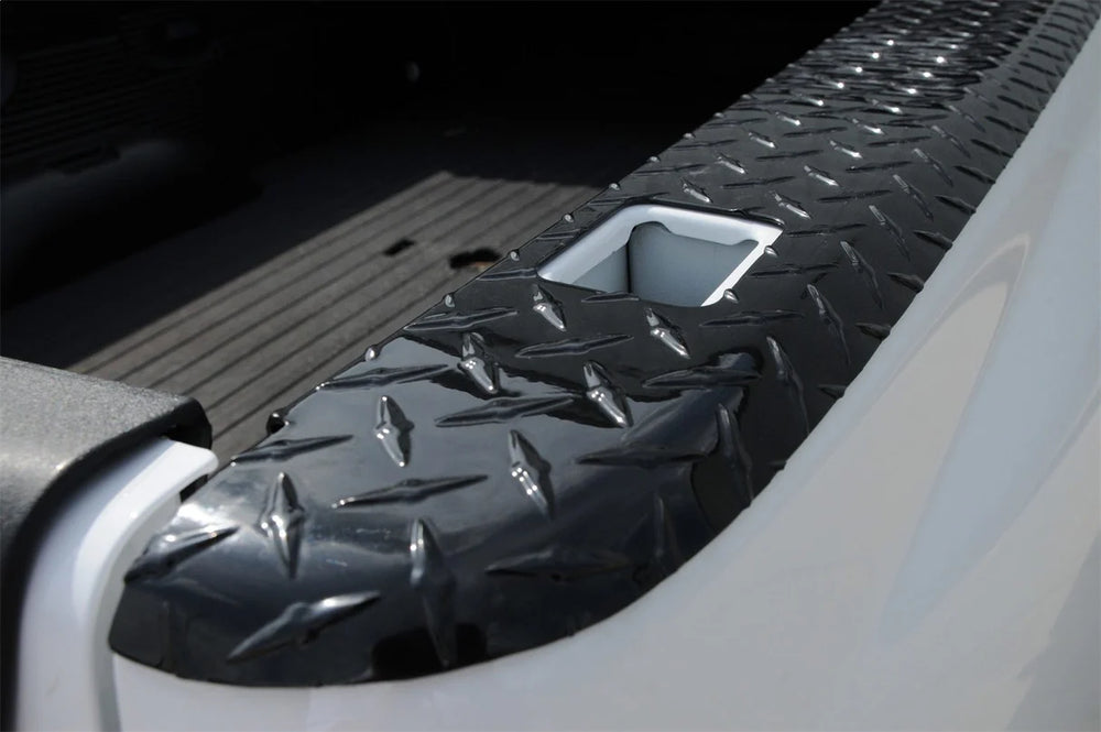 Deezee 07-13 Chevrolet Silverado Bed Cap Wrap Black-Tread Aluminum 6 1/2Ft Bed