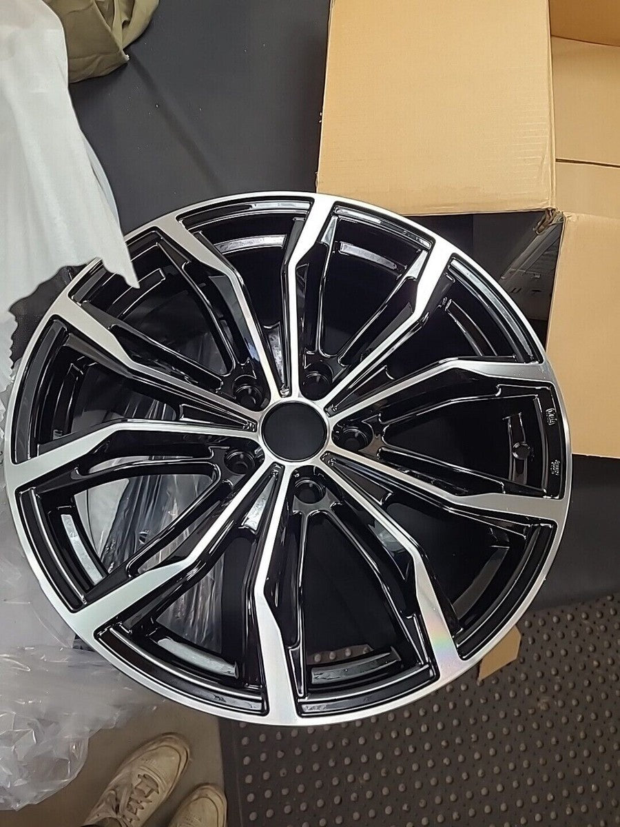 BLACK WIDOW 18X8 5X120 ET35 CB74.1 BLACK MACHINED