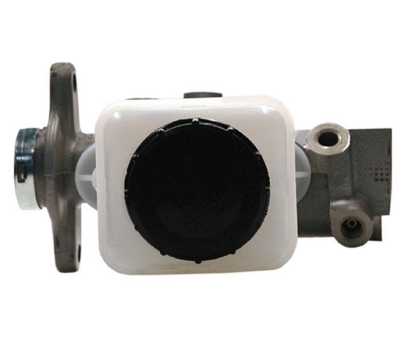 MASTER CYLINDER
