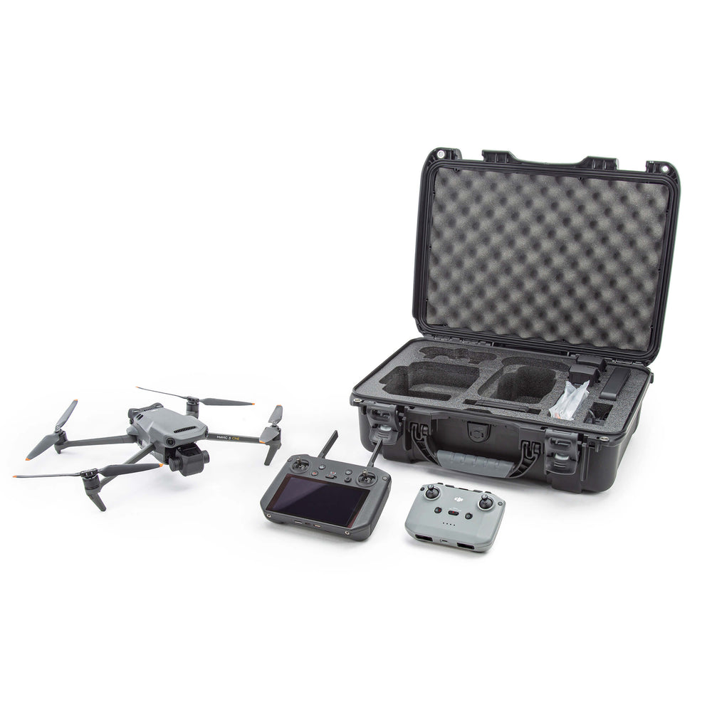 NANUK CASE W/FOAM INSERT FOR DJI MAVIC 3SILVER INTERIOR: 17 X 11.8 X 6.4IN