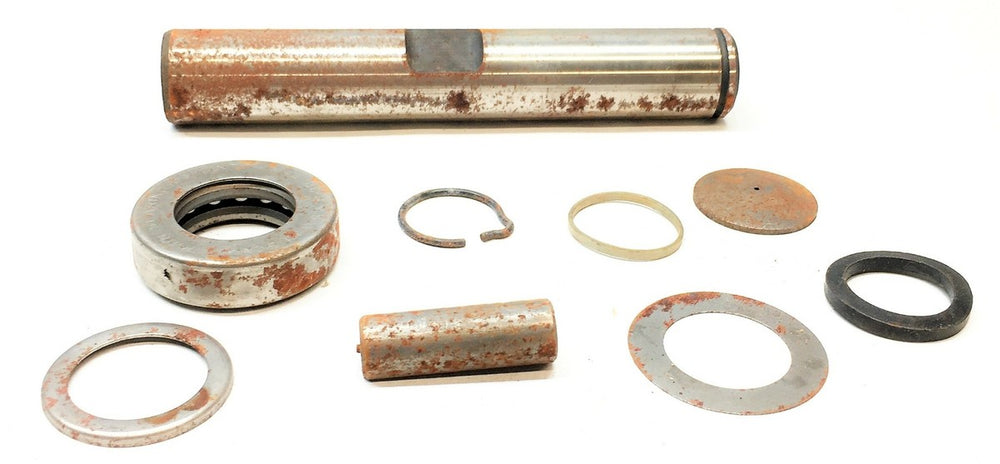 MOOG Ford B600 King Pin Set