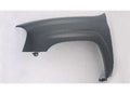CAPA LH FENDER MALIBU/MALIBU MAXX 0408