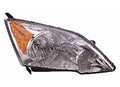 Maxzone Vehicle Lighting Corp headlights close-up