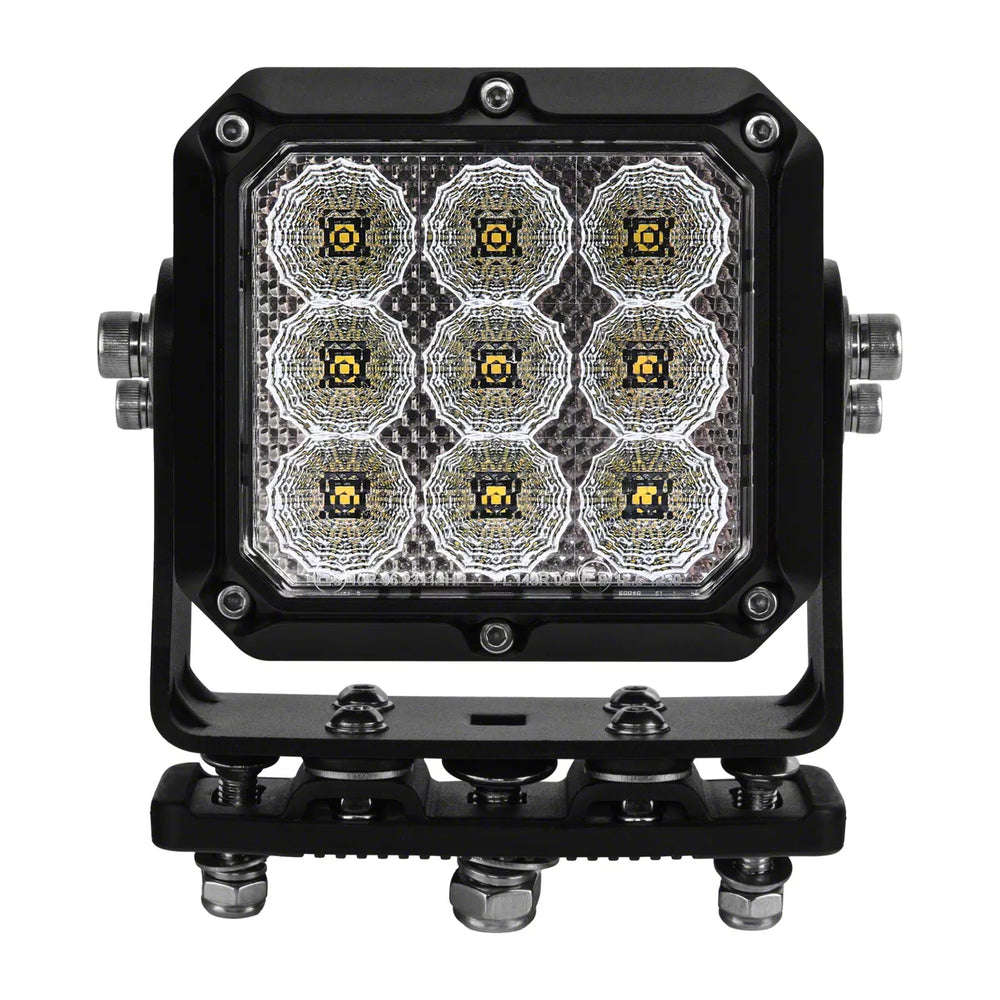 TITAN 4 90W FLOOD LIGHT - WHITE LED