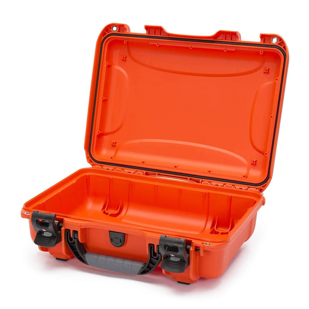 Nanuk auto part