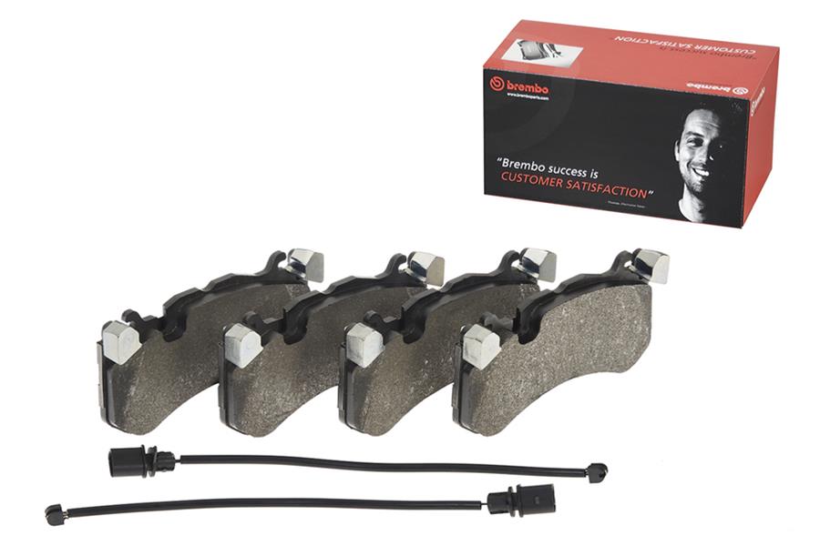 Brembo 14-18 Audi RS7 Premium Low-Met OE Equivalent Pad - Front