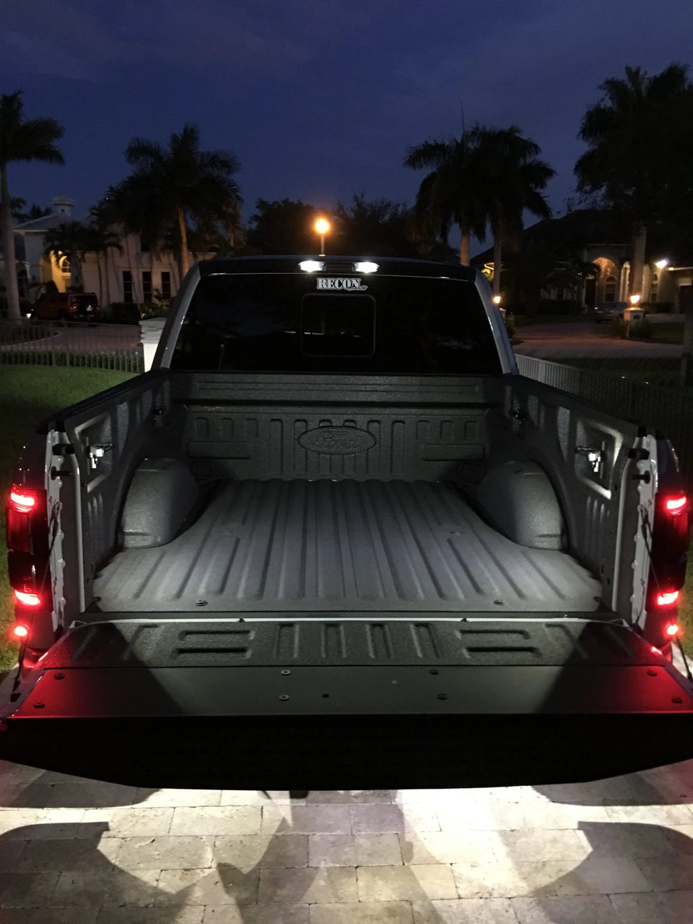 ~(1 lbs. 10X6X5)~ Ford OEM Direct Replacement Bed Light Kit - 6000 Kelvin High-Power LEDs (Fits: FORD 15-19 F-150 17-19 RAPTOR and 17-19 S