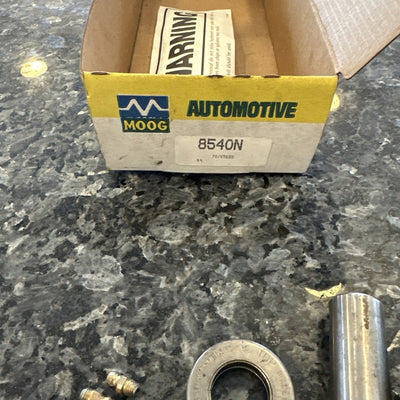 MOOG 75-79 Ford F-100 King Pin Set