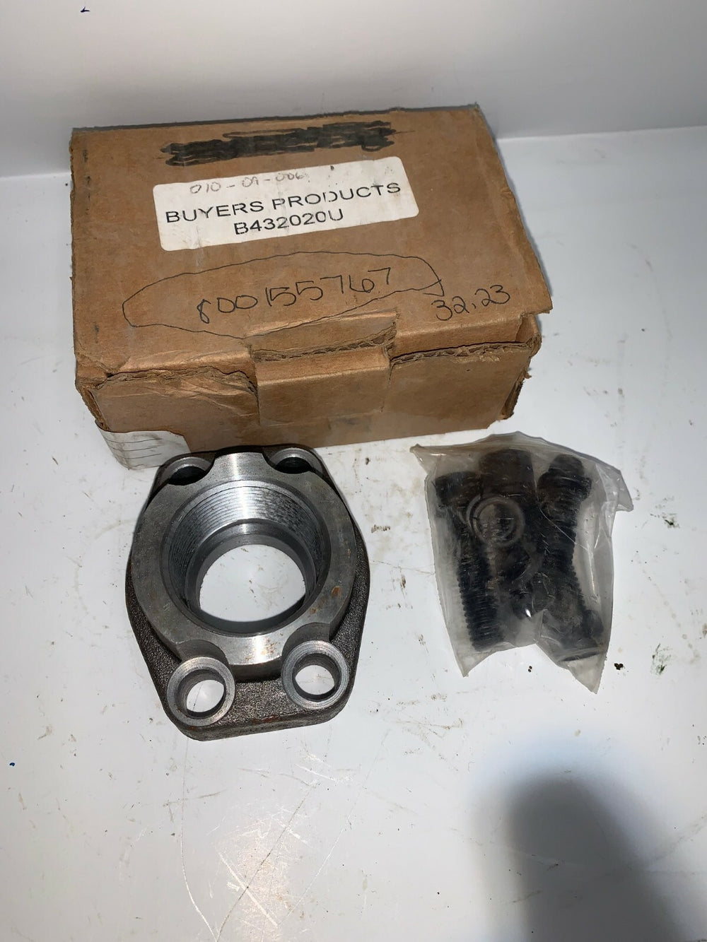 FLANGE ADAPTER 1 1/4IN SAE 4