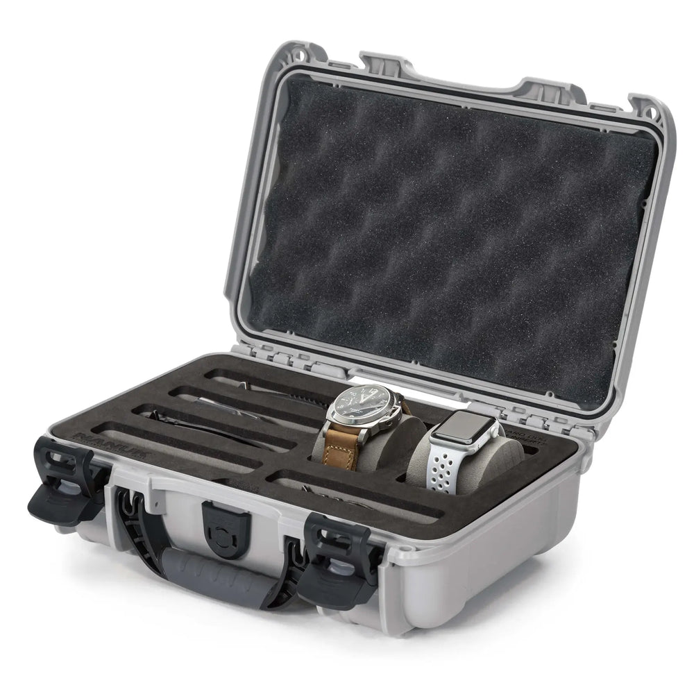 Nanuk silver auto part