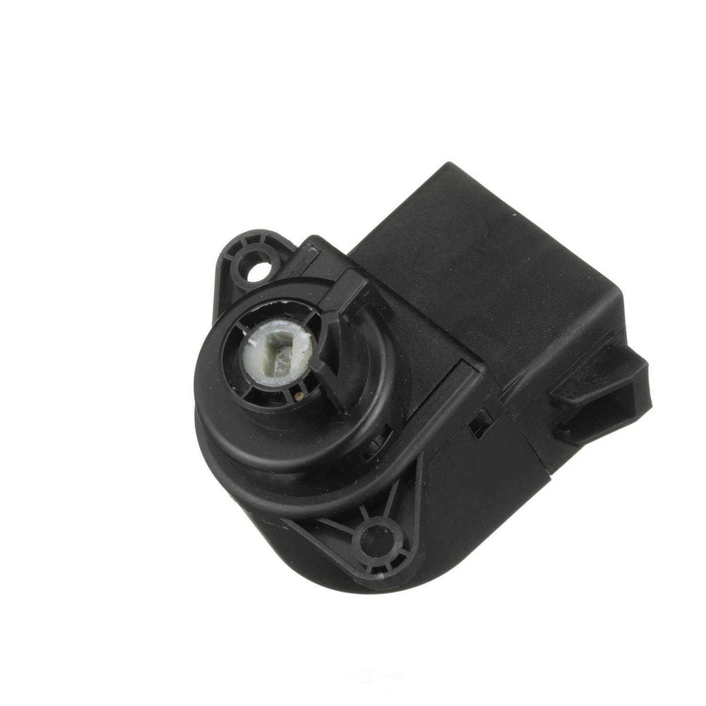 STANDARD IGN auto part