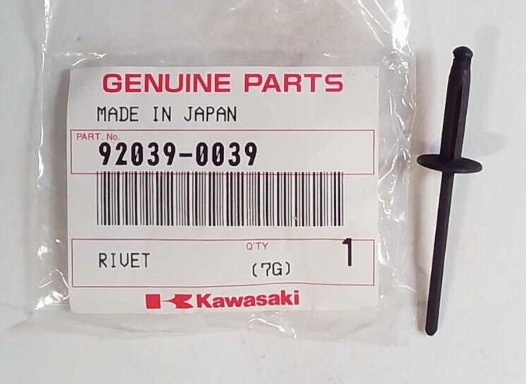 NGK Laser Iridium Spark Plug Box of 4 (SILKAR8J9GS)
