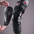 EVS SX02 Knee Brace Black - Large