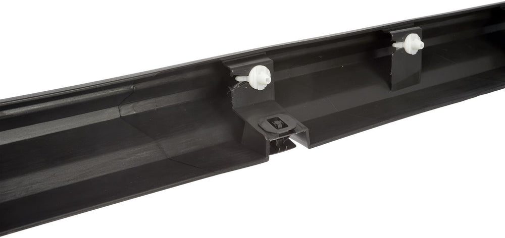 ROCKER PANEL MOLDING