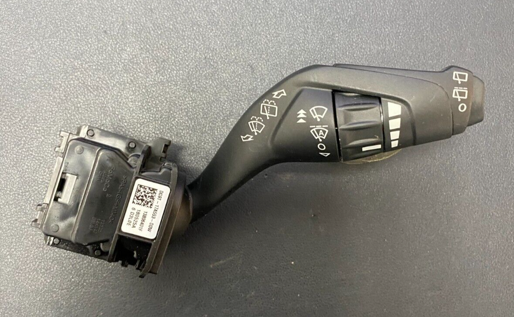 STANDARD IGN auto part