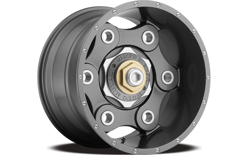 MO977 18X10 6X135/5.5 BLACK OUT -24MM