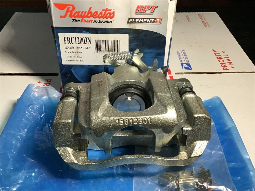 DISC BRAKE CALIPER
