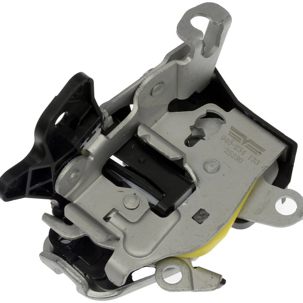 DOOR LATCH ASSEMBLY