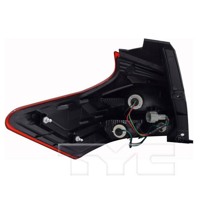 RH TAILLAMP ASSY OUTER NISSAN KICKS 20182019