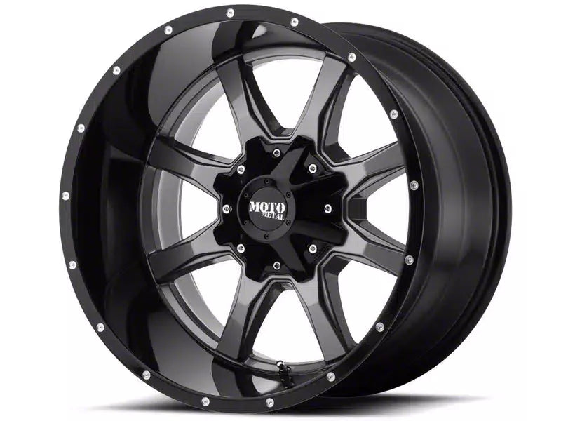 MO970 18X10 8X165.10 SILVER (-24 MM
