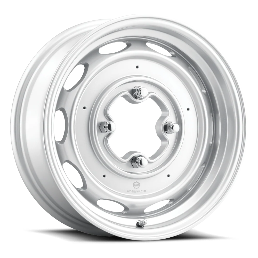 MW INTERCEPTOR SILVER 15X4.5 4X130M