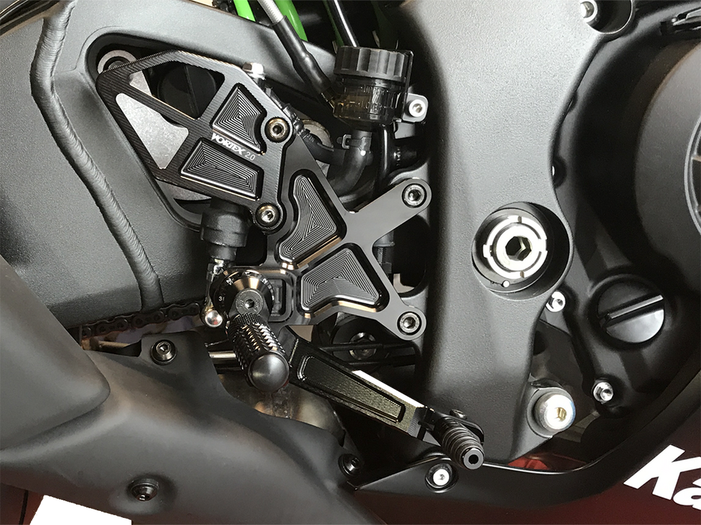 Vortex Racing 21-24 Kawasaki XZ-10R Ninja ZX1000 Rear Set- Black