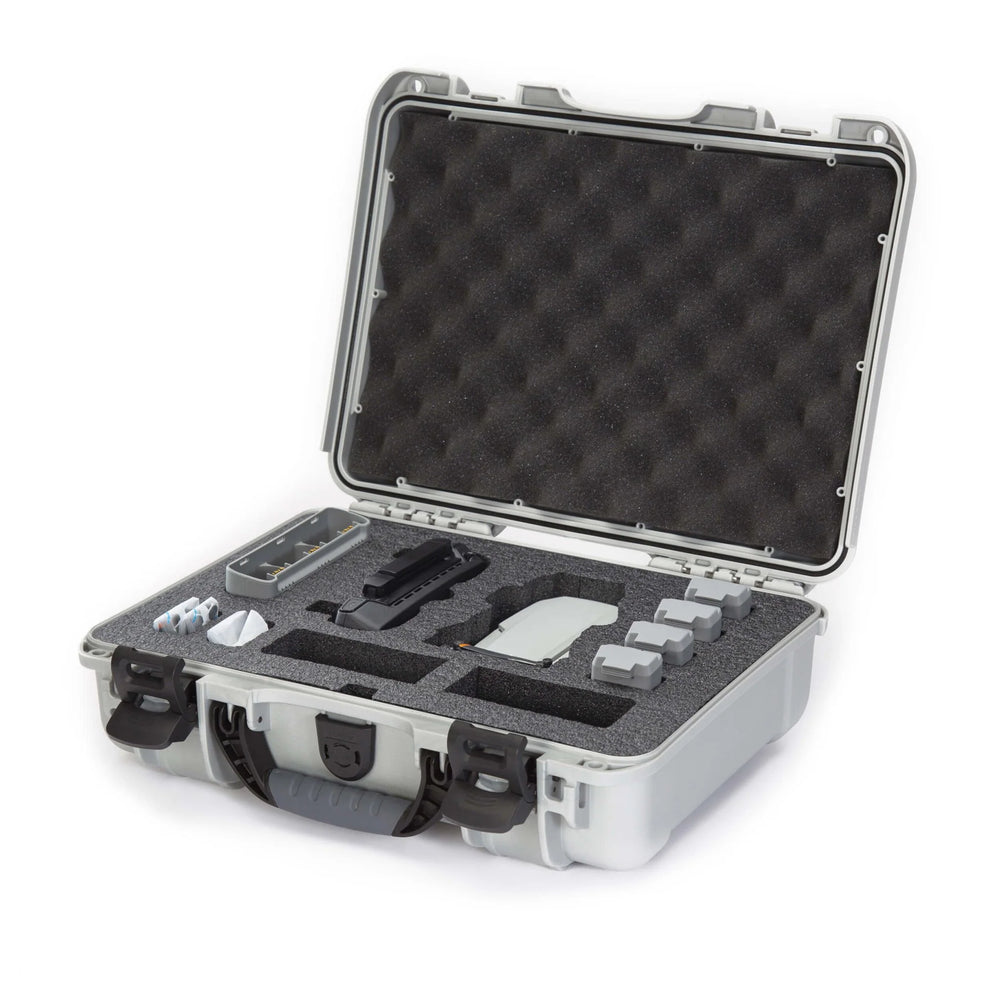 Nanuk red auto part